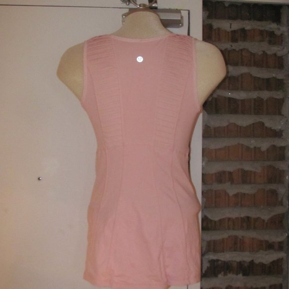 Lululemon Stay On Course Pale Pink Tank Top Size 6